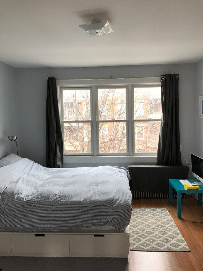 Photo - 214A 31st St Unidad #2