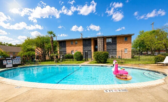Photo - Shanti Apartments