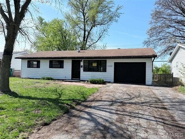 Photo - 1150 Price St