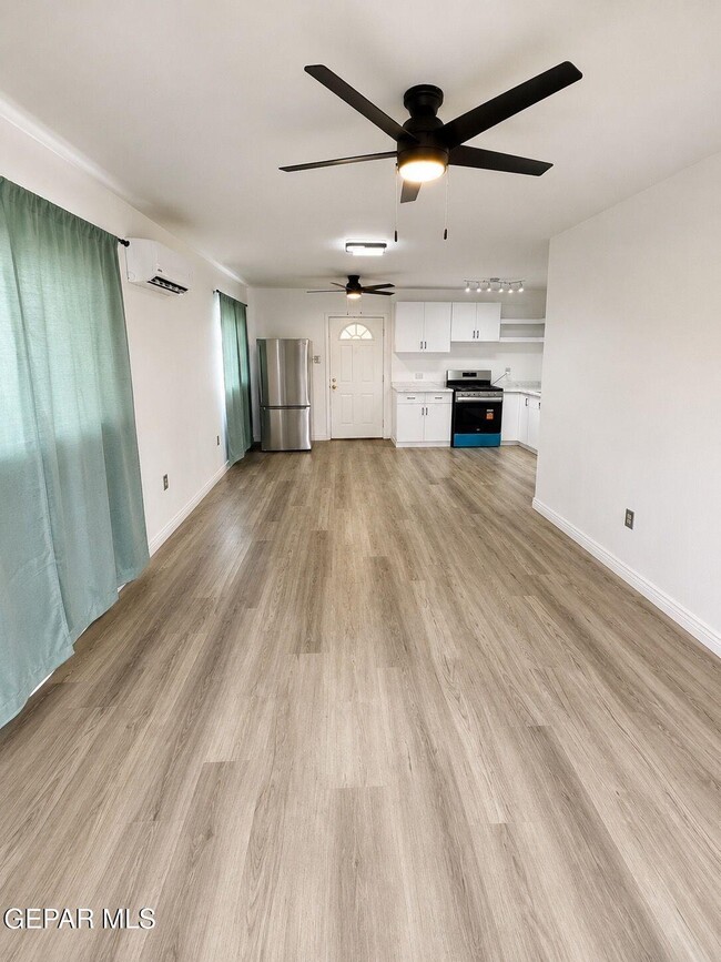 Photo - 4809 Sierra Madre Dr