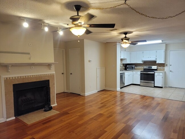 Photo - Great location in NE Pensacola!