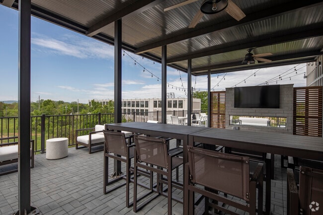 Rooftop Lounge