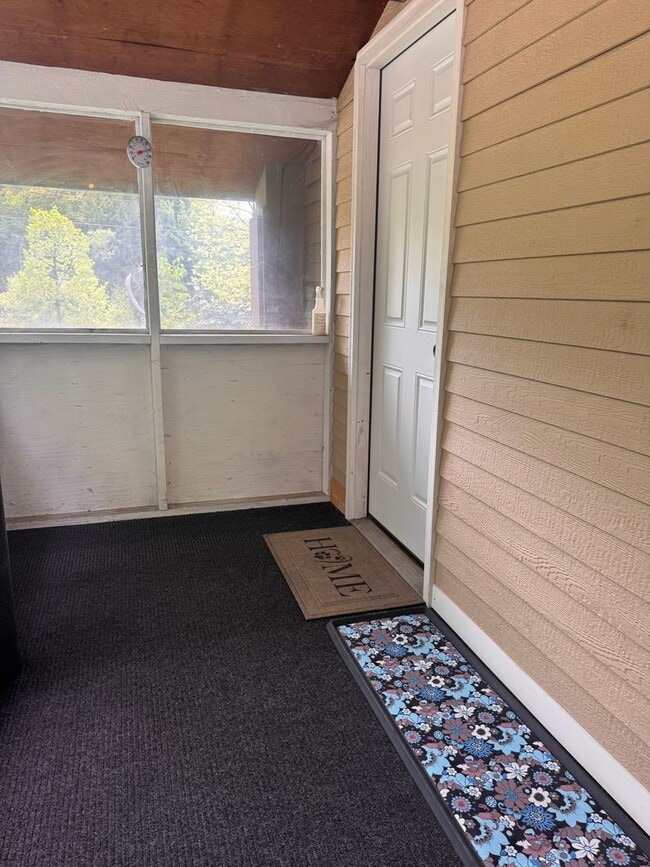 169 Glen Rd