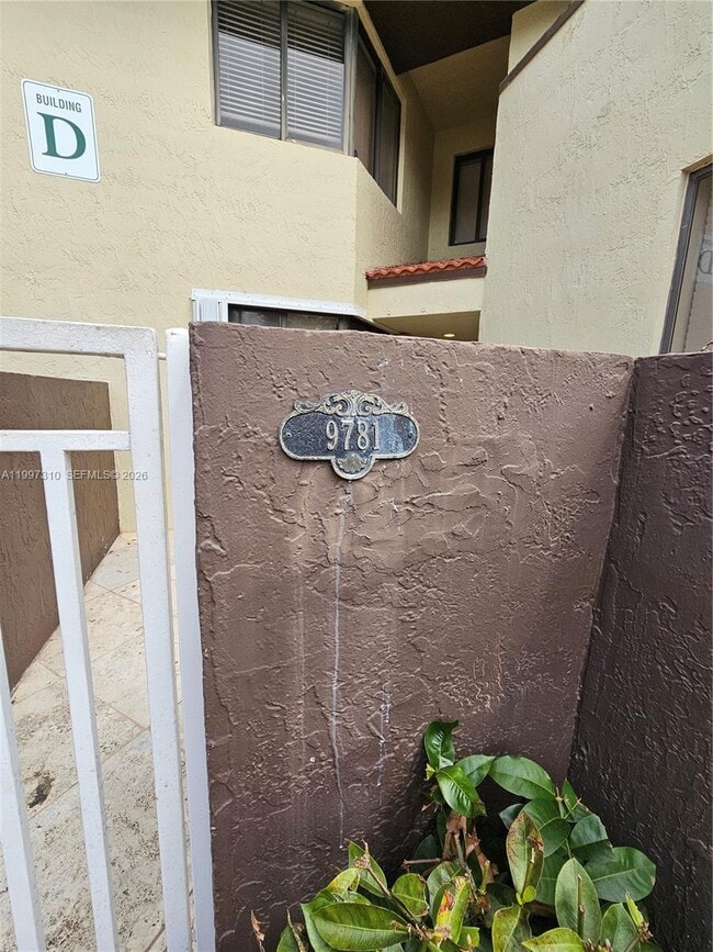 Photo - 9781 SW 138th Ave Unit DB1R