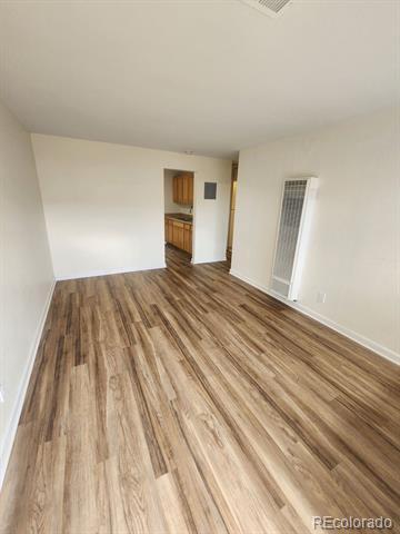 Photo - 1163 Akron St