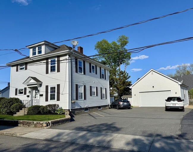 Photo - 116 Tolman St Unidad 116