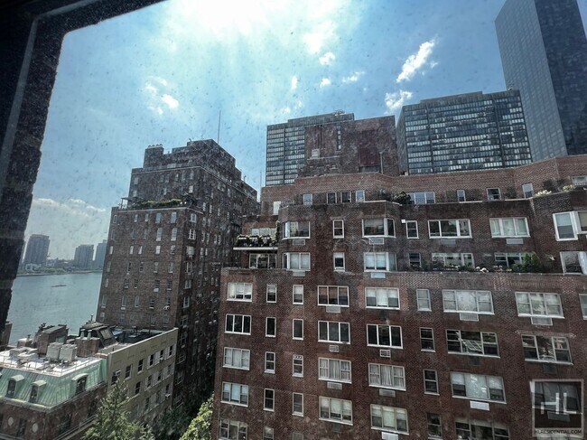 Photo - BEEKMAN PLACE Unit 9E