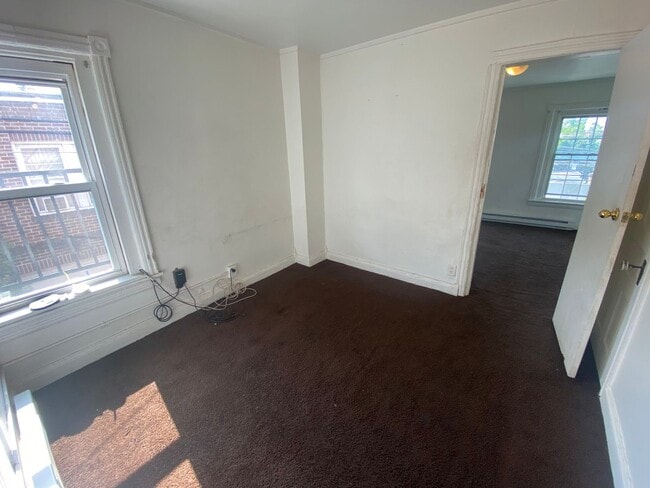 Photo - 394 Tilghman St Unit 2