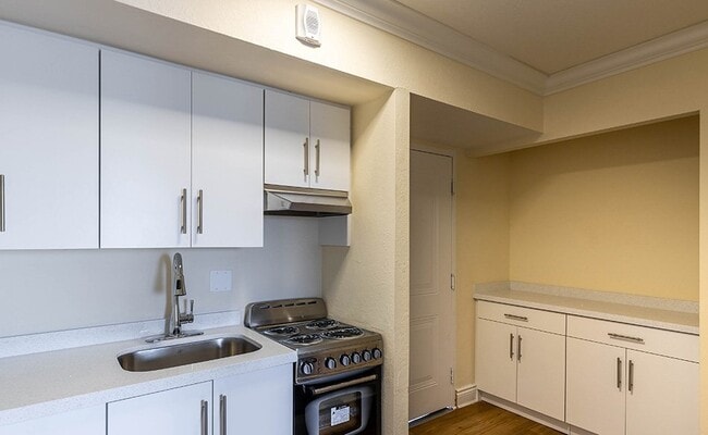 Photo - 280 Sierra Dr Unit Apt DL01