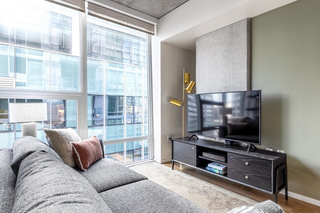 Photo - 1823 Minor Ave Unit FL10-ID1012