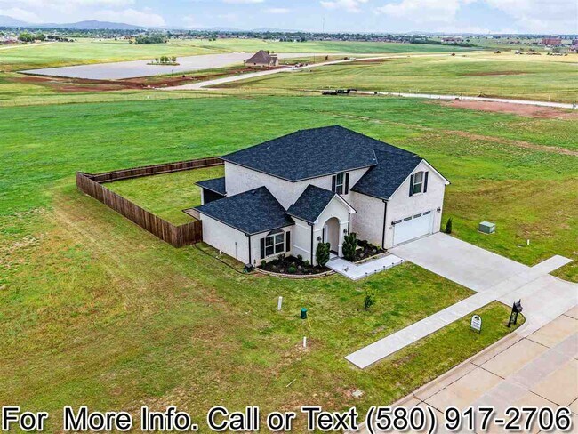 Photo - 6309 SW Oakmont Blvd