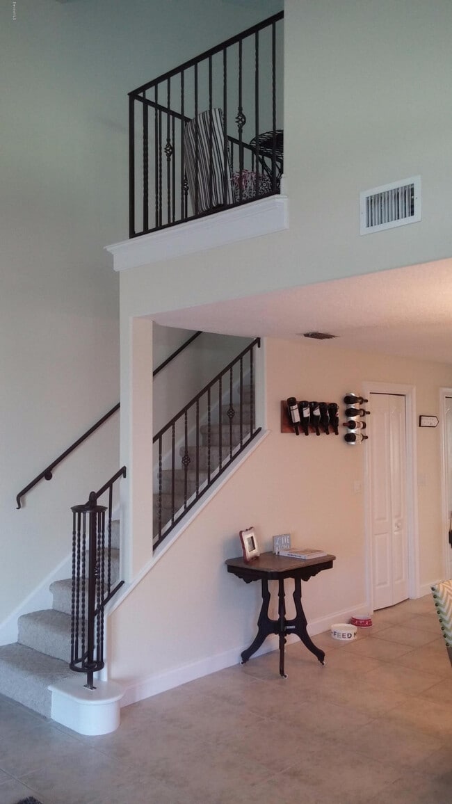 Photo - 411 Jackson Ave