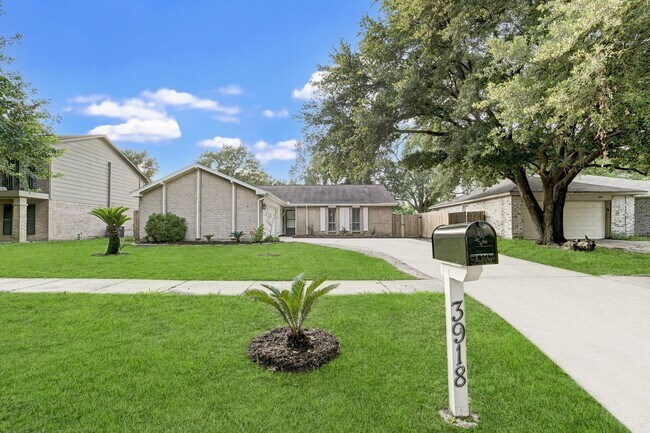 Photo - 3918 Cypressdale Dr