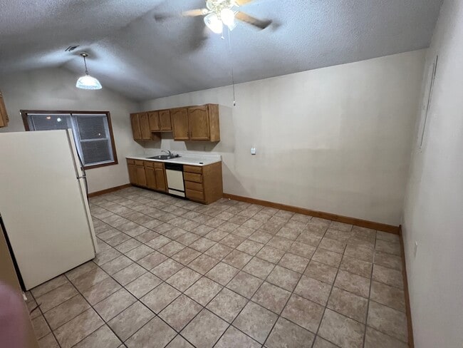 Photo - 201 Pearl Street