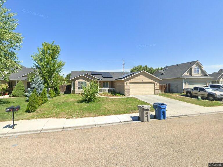 Photo - 2607 Carnegie St