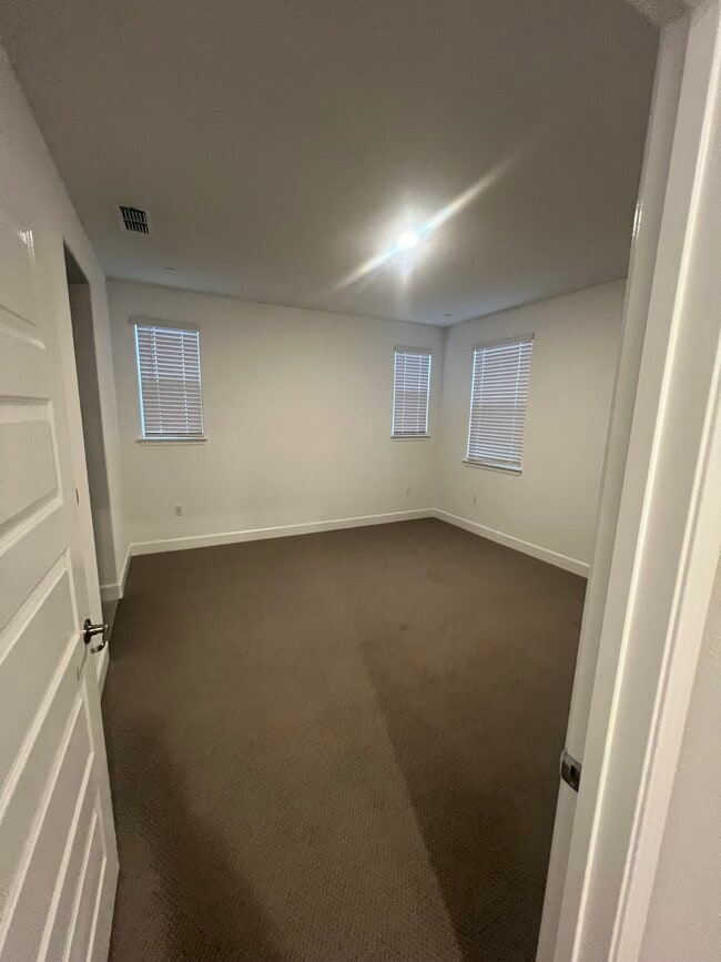 Photo - 5032 Pinaleno Wy