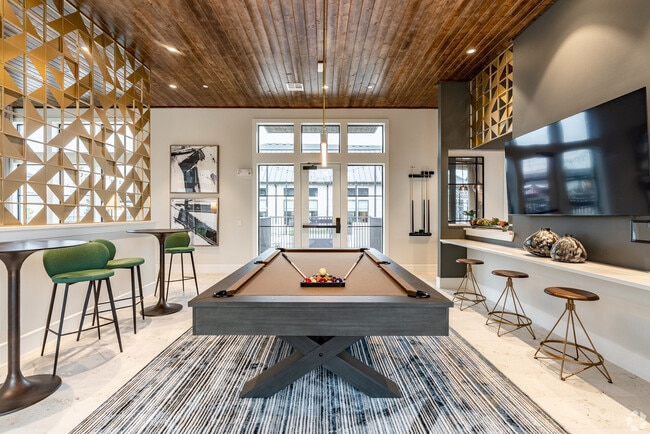 Photo - Alexan Lake Olympia