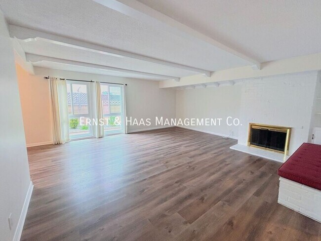 Photo - 11381 Foster Rd