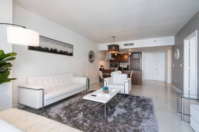 Building Photo - 481 Brickell Ave Unit SI ID1520371P