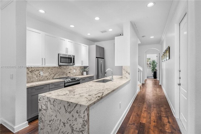 Photo - 4410 Morgan Ln