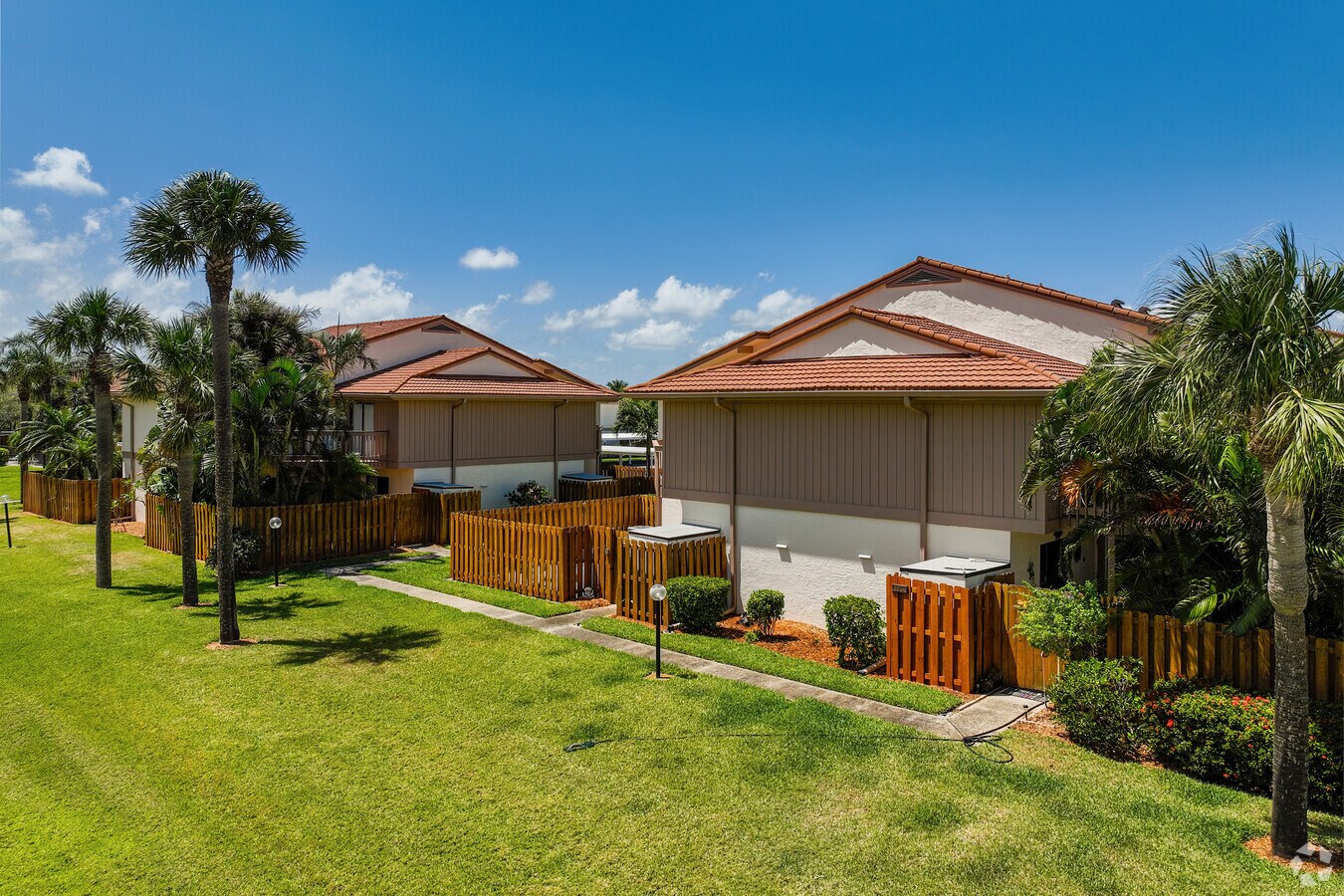 200 S Banana River Blvd Cocoa Beach, FL 32931-5084 - Banana Bay Condominiums