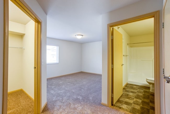 Eagles Landing apartments — community photo