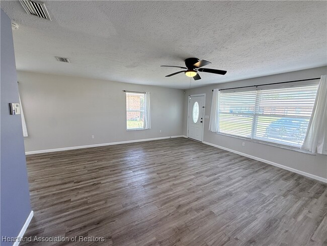 Photo - 4503 Sebring Ave