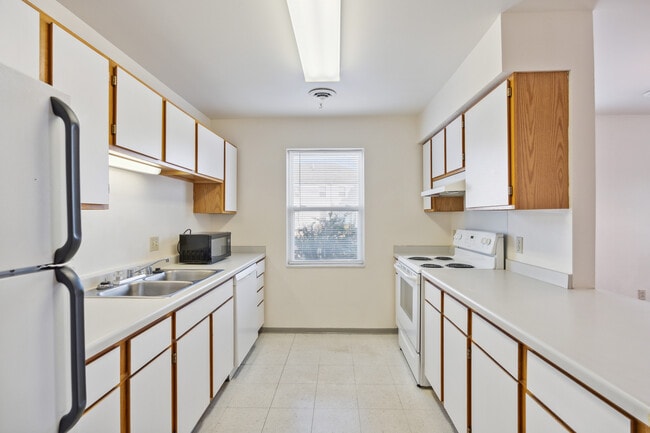 Photo - Songbird Apartments