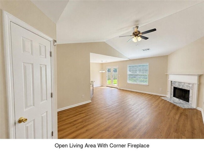 Photo - 1117 Yellow River Dr