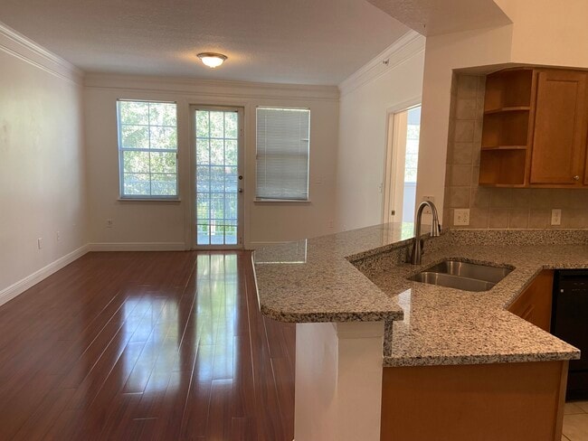 Building Photo - 9825 Baywinds Blvd Unit 1308