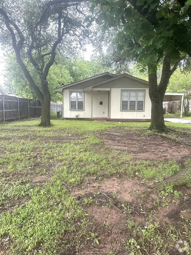 Building Photo - 2943 McGaha Ave Rental