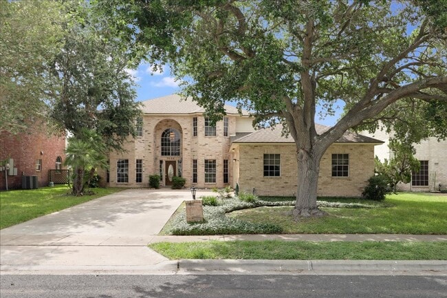 Photo - 7426 Lake Travis Dr House