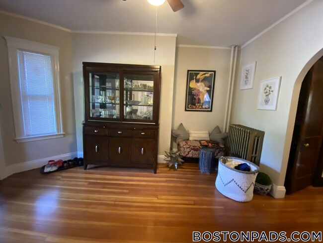 Photo - 225 Walnut Ave Unit 1