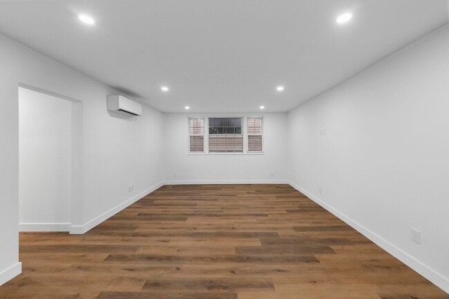 Photo - 7013 Polk St Unidad 2