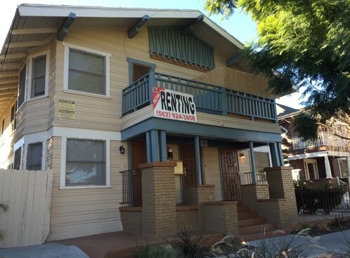 Photo - 428 W 8th St