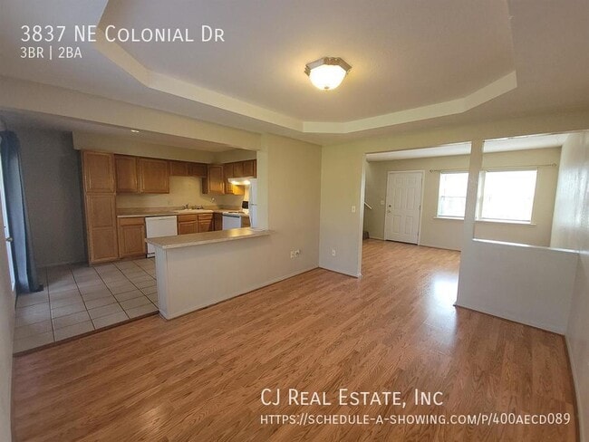 Photo - 3837 NE Colonial Dr