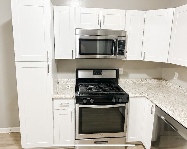 Photo - 811 Locust St