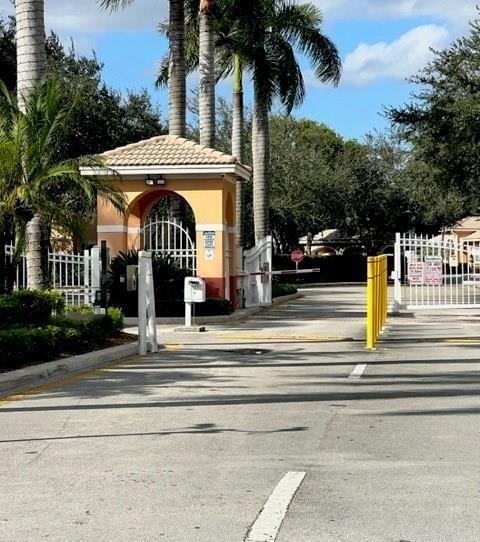 Photo - 2140 SW 87th Way