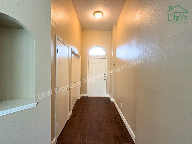 Photo - Charming Single-Story Home with Fireplace & Island Kitchen in Cedar Hill!