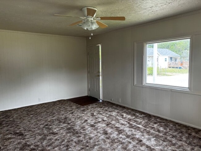Photo - 1227-1229 Avenue Unit 1229