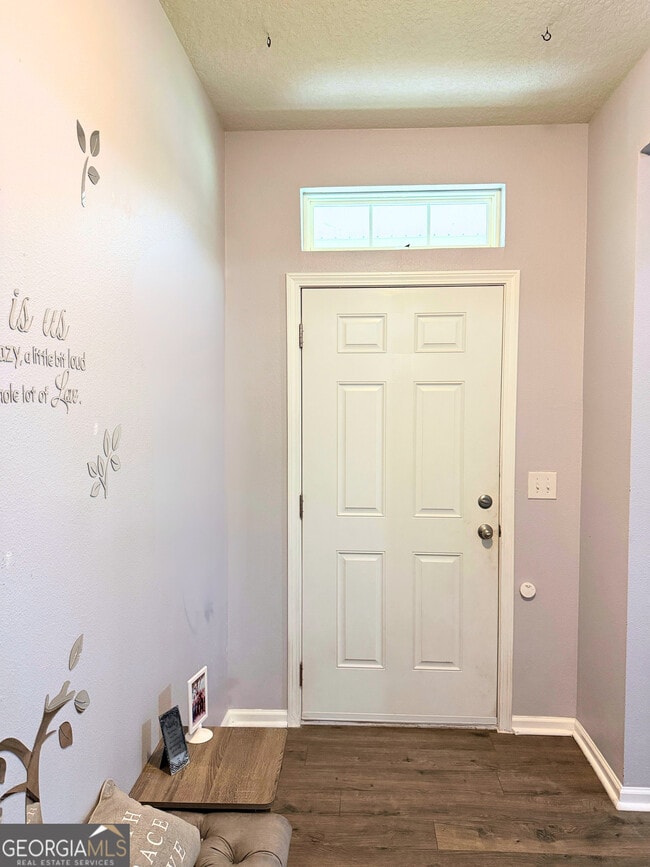 Photo - 215 Brooklet Cir