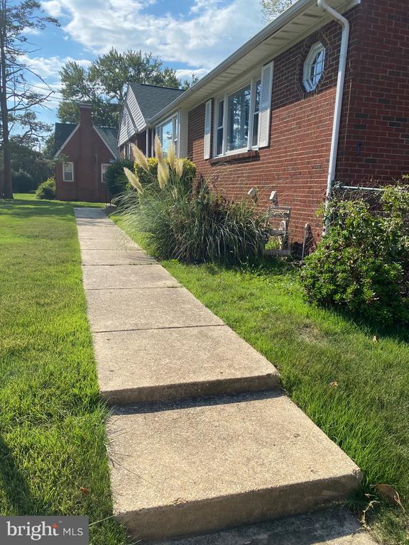 3111 Ritchie Rd
