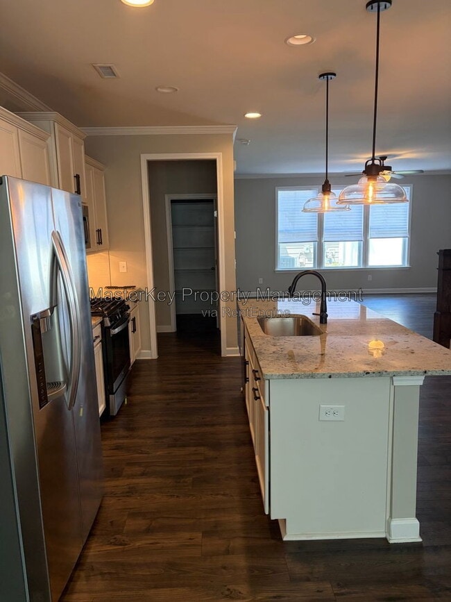 Photo - 727 Carraway Garden Dr