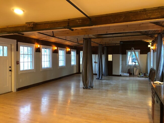 Photo - 13 Tavern Wy