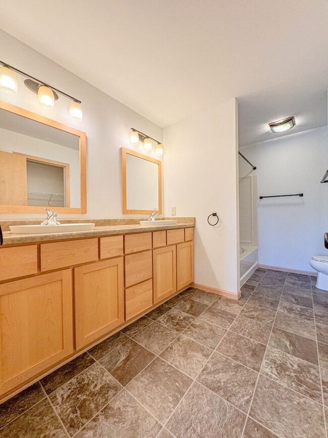 Photo - 1139 Cathedral Point Dr