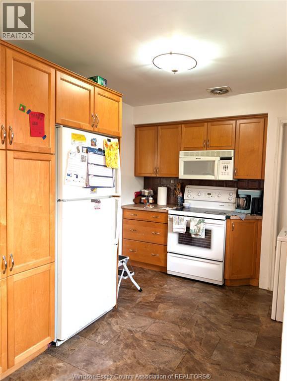 Photo - 3456 Everts Ave