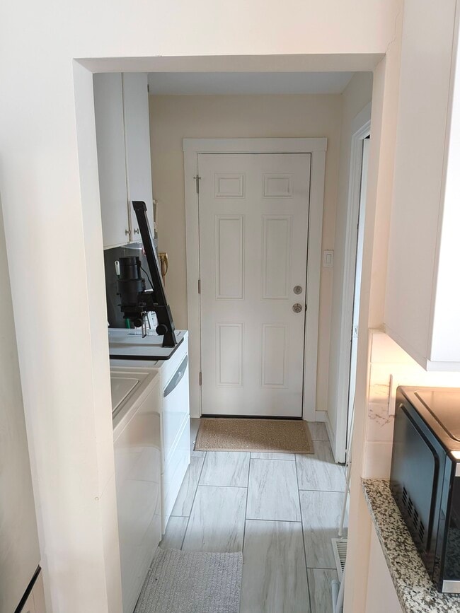 Photo - 850 S Osage St