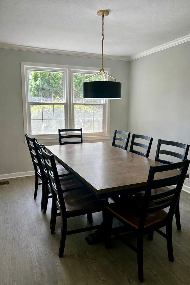 Photo - 1903 Azalea Dr