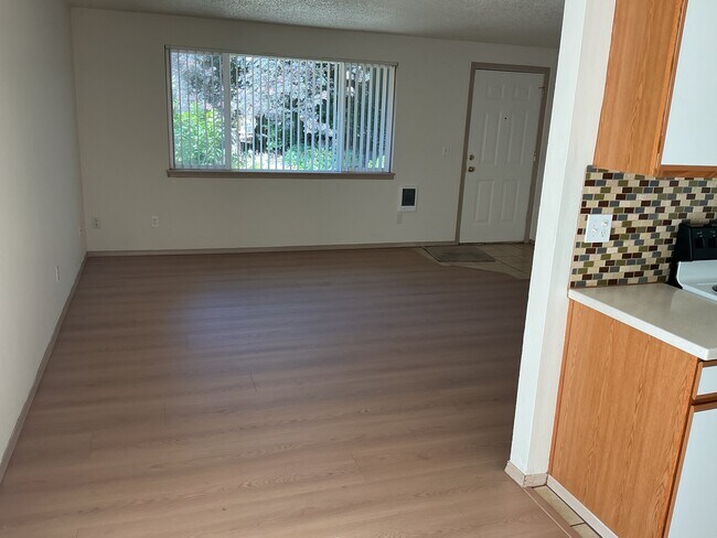 Photo - 2111 Sunset Ave Unit 13