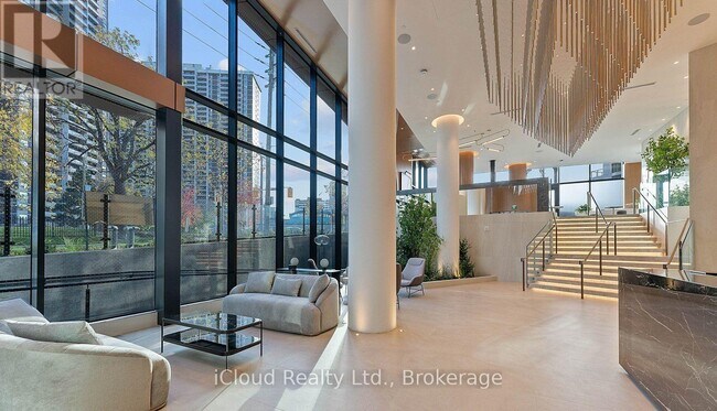 Photo - 60 Central Park Roadway Unité 2309